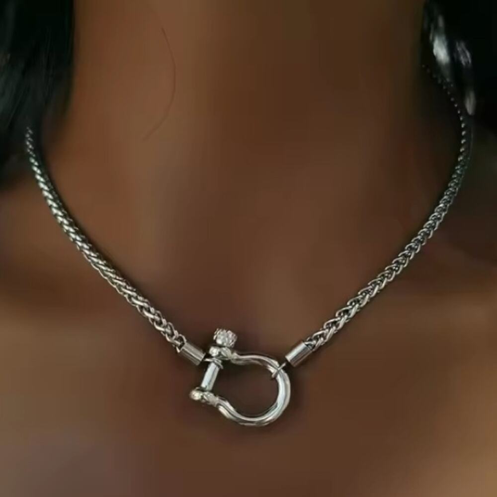 Horseshoe Silver Statement Choker Necklace, Horse D Ring